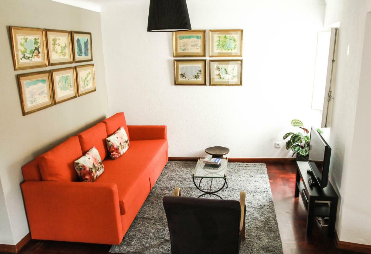 Cozy And Spacious Apartment In Graca, Lissabon Exterior foto